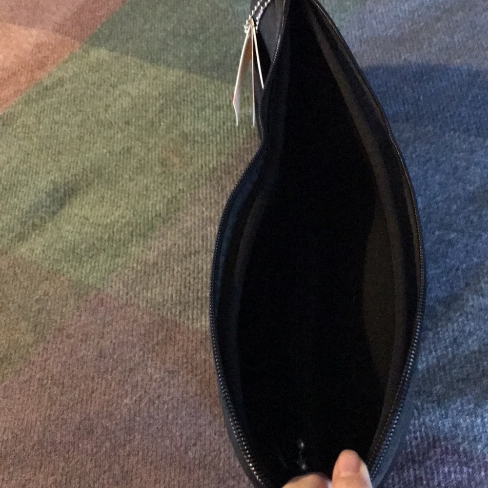 Flatiron/Curling Iron Travel Case - Picture 5 of 6